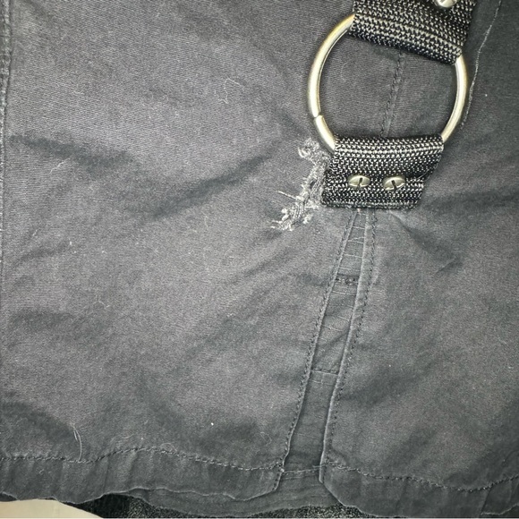 Vintage MAC GIRL Goth Shirt W/ POCKETS!!! - Picture 10 of 10